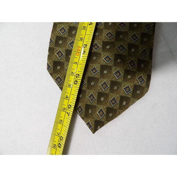 Vtg Oscar De La Renta Mens Silk Neck Tie Geometric Squares Green Neutral Italy - Picture 11 of 12